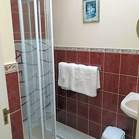 Bed & Breakfast Glencora 3*